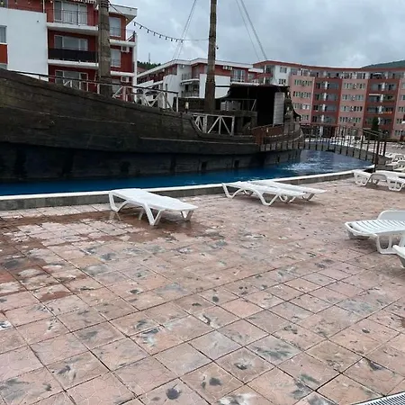 Noks Apartments-elenite Апартамент *