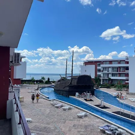 Noks Apartments-elenite Апартамент *