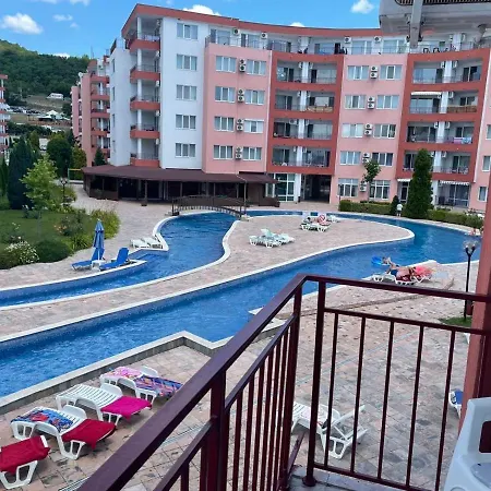 Апартамент Noks Apartments-elenite *