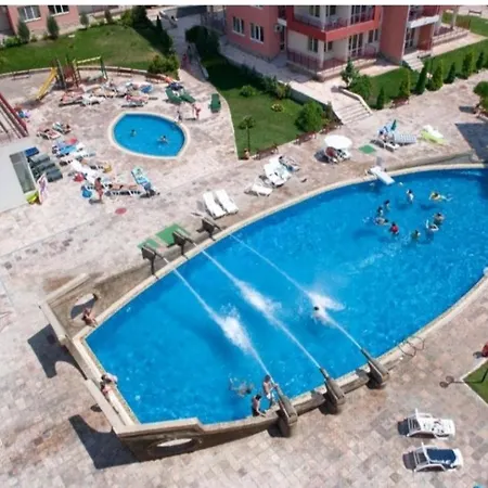 Noks Apartments-elenite Апартамент *