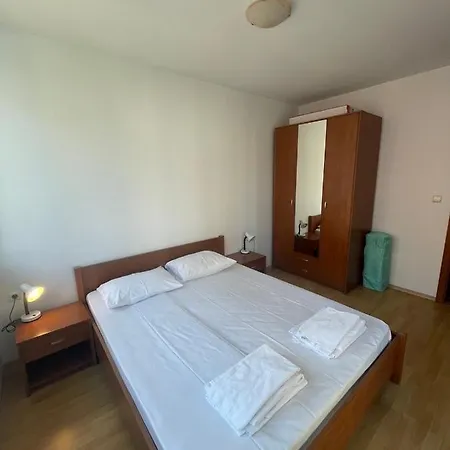 Noks Apartments-elenite
