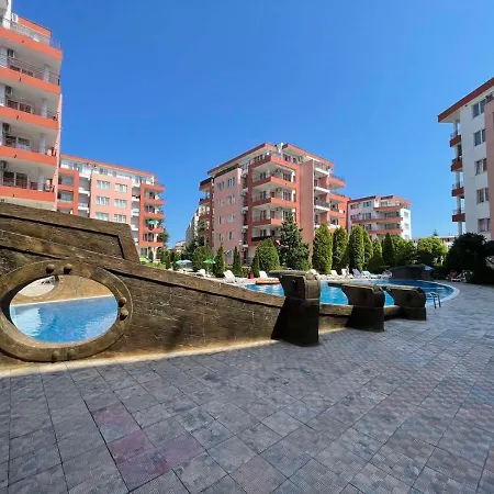 Апартамент Noks Apartments-elenite *